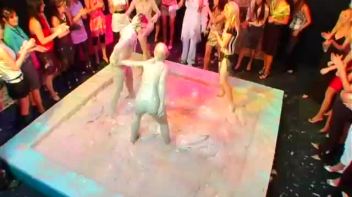 The Mudpit Of Death Screencap 70 on www.sinx.com