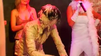 The Mudpit Of Death Screencap 71 on www.sinx.com