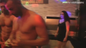 Party Hardcore Gone Crazy Vol. 27 Part 6 - Cam 1 Screencap 92 on www.sinx.com