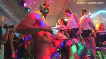 Party Hardcore Gone Crazy Vol. 15 Part 5 - Cam 1 Screencap 84 on www.sinx.com