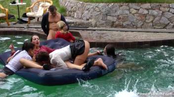 Who's Got The Right Stuff Part 2 Screencap 20 on www.sinx.com