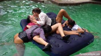 Who's Got The Right Stuff Part 2 Screencap 29 on www.sinx.com