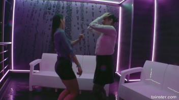 Titty Time In The Orgy Shower Screencap 52 on www.sinx.com