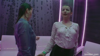 Titty Time In The Orgy Shower Screencap 54 on www.sinx.com