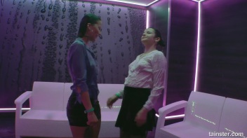 Titty Time In The Orgy Shower Screencap 58 on www.sinx.com