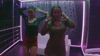 Titty Time In The Orgy Shower Screencap 6 on www.sinx.com