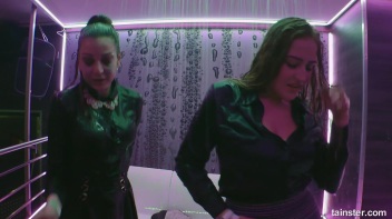 Titty Time In The Orgy Shower Screencap 76 on www.sinx.com