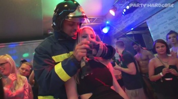 Party Hardcore Gone Crazy Vol. 28 Part 4 - Cam 1 Screencap 48 on www.sinx.com