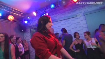 Party Hardcore Gone Crazy Vol. 28 Part 4 - Cam 1 Screencap 77 on www.sinx.com