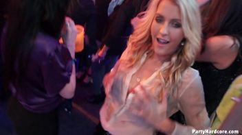 Party Hardcore Gone Crazy Vol. 18 Part 4 Screencap 68 on www.sinx.com