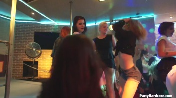 Party Hardcore Gone Crazy Vol. 33 Part 2 - Cam 3 Screencap 92 on www.sinx.com