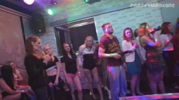 Party Hardcore Gone Crazy Vol. 27 Part 6 - Cam 4 Screencap 85 on www.sinx.com