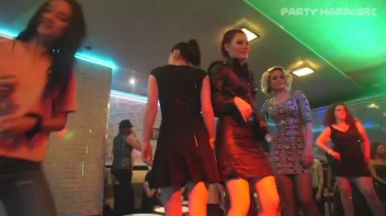 Party Hardcore Gone Crazy Vol. 27 Part 6 - Cam 4 Screencap 89 on www.sinx.com
