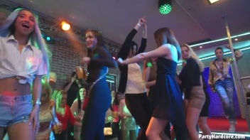 Party Hardcore Gone Crazy Vol. 35 Part 4 - Cam 4 Screencap 88 on www.sinx.com