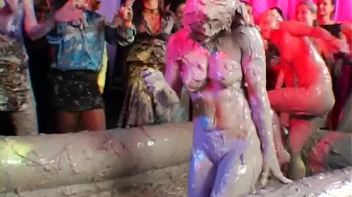 Rockin' The Mud Pit Screencap 99 on www.sinx.com