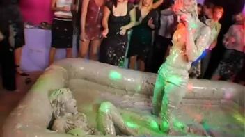 Rockin' The Mud Pit Screencap 30 on www.sinx.com