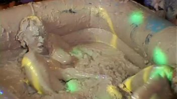 Rockin' The Mud Pit Screencap 51 on www.sinx.com