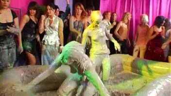 Rockin' The Mud Pit Screencap 58 on www.sinx.com