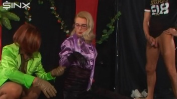 Soaking Wet Threesome For CFNM Babes Screencap 12 on www.sinx.com