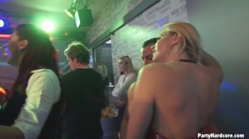 Party Hardcore Gone Crazy Vol. 32 Part 3 - Cam 3 Screencap 9 on www.sinx.com