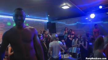 Party Hardcore Gone Crazy Vol. 10 Part 4 - Cam 4 Screencap 119 on www.sinx.com