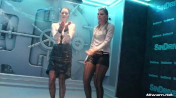 Gorgeous Shower Girls Screencap 50 on www.sinx.com