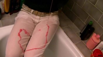 Savoring Every Moment Of Bath Time Screencap 29 on www.sinx.com