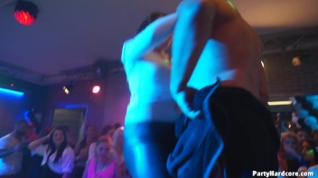 Party Hardcore Gone Crazy Vol. 37 Part 4 - Cam 2 Screencap 83 on www.sinx.com