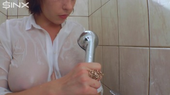 Gorgeous Big Tits Brunette Shower Fun Screencap 31 on www.sinx.com