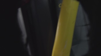 Heimlich im Bus gepisst Screencap 6 on www.sinx.com