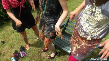 You Could Just Eat These Freaks Right Up! Screencap 52 on www.sinx.com