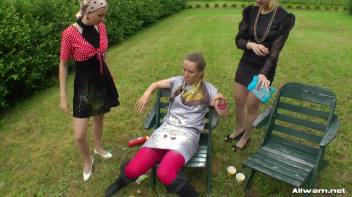 You Could Just Eat These Freaks Right Up! Screencap 19 on www.sinx.com