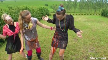 You Could Just Eat These Freaks Right Up! Screencap 22 on www.sinx.com