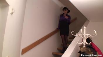 Piss Masturbating In Style! Screencap 1 on www.sinx.com