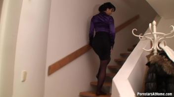 Piss Masturbating In Style! Screencap 72 on www.sinx.com