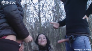 Deepthroating And Dual Dick Sucking Queen Screencap 48 on www.sinx.com