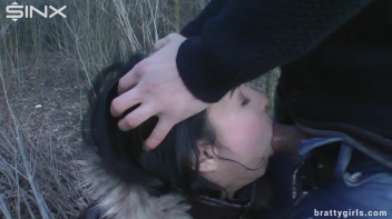 Deepthroating And Dual Dick Sucking Queen Screencap 53 on www.sinx.com