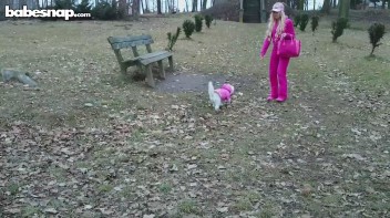 Goth vs. Preppy Pink Battle In The Park Screencap 12 on www.sinx.com
