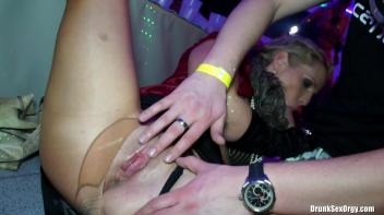 Holiday Hotties Part 4 - Main Edit Screencap 52 on www.sinx.com