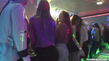 Party Hardcore Gone Crazy Vol. 32 Part 1 - Cam 1 Screencap 10 on www.sinx.com