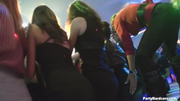 Party Hardcore Gone Crazy Vol. 32 Part 1 - Cam 1 Screencap 3 on www.sinx.com
