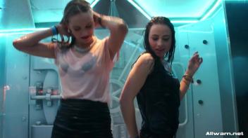 Funkin' It Up Wetlook Style! Screencap 23 on www.sinx.com