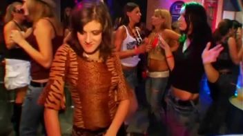 Roadhouse Hos Part 3 - Cam 1 Screencap 10 on www.sinx.com