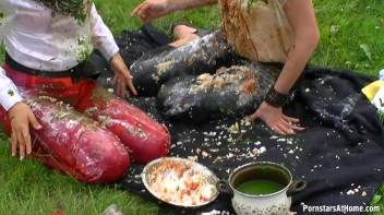Ridiculously Messy Lunch At The Tram Stop Screencap 56 on www.sinx.com