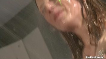 Crazier By The Dozen Part 2 - Shower Cam Screencap 114 on www.sinx.com