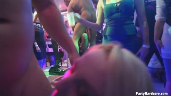 Party Hardcore Gone Crazy Vol. 32 Part 2 - Cam 3 Screencap 21 on www.sinx.com