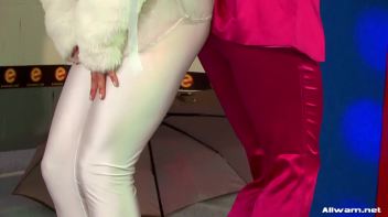 Wet Photo Shoot 80s Style Screencap 17 on www.sinx.com