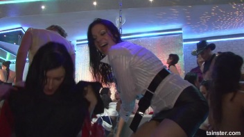 Welcome To The Mad House Part 3 - Cam 2 Screencap 116 on www.sinx.com