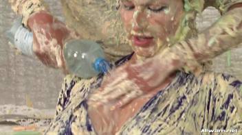 The Messiest Dessert Ever Screencap 92 on www.sinx.com