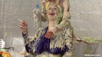 The Messiest Dessert Ever Screencap 94 on www.sinx.com